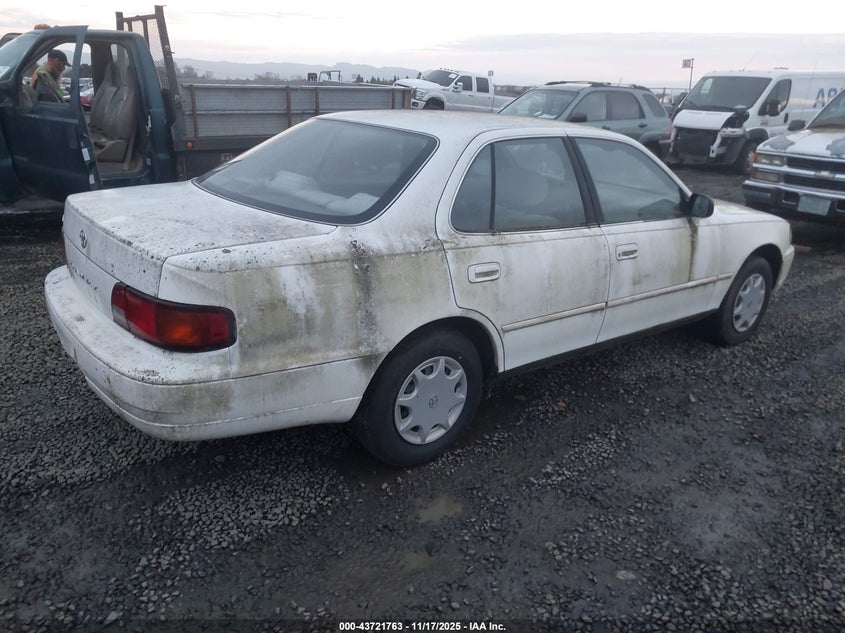JT2BG12K6T0383982 1996 TOYOTA CAMRY photo no. 4