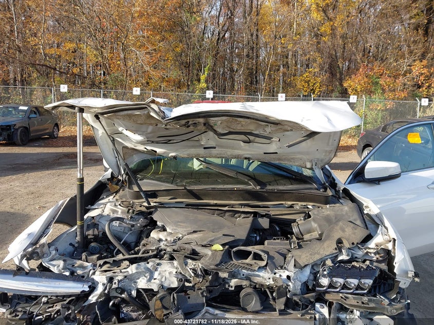 19UUB2F54JA004284 2018 ACURA TLX photo no. 10