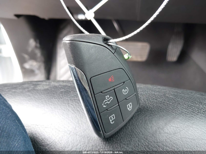 2025 GMC Sierra 1500 4Wd Short Box Slt VIN: 3GTUUDED6SG255873 Lot: 43721822