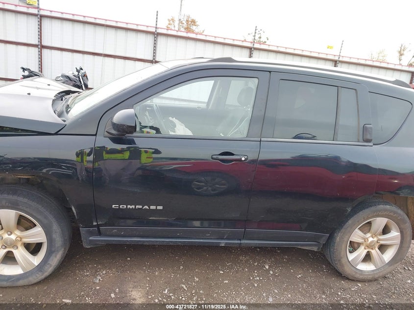 2014 Jeep Compass Latitude VIN: 1C4NJCEA7ED721972 Lot: 43721827