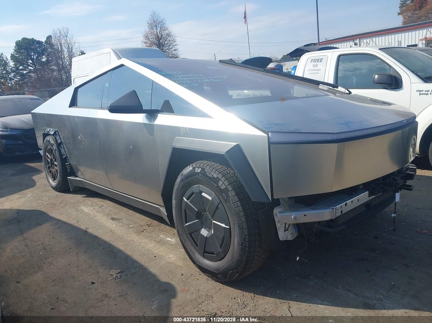 2025 Tesla Cybertruck All-Wheel Drive VIN: 7G2CEHED1SA069576 Lot: 43721836