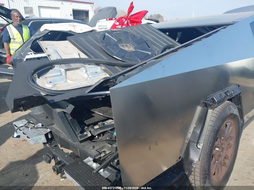 2025 Tesla Cybertruck All-Wheel Drive VIN: 7G2CEHED1SA069576 Lot: 43721836