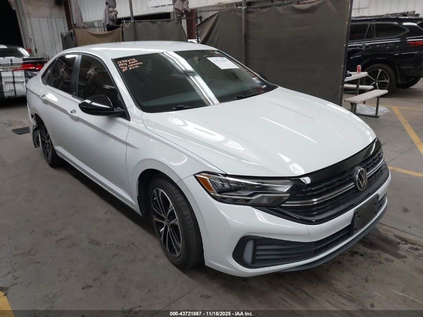 VOLKSWAGEN JETTA 1.5T SPORT