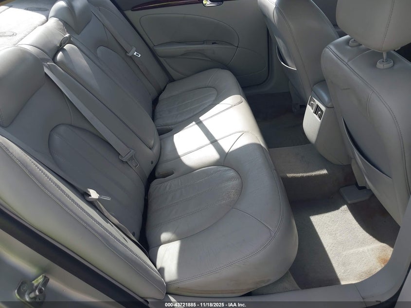 2007 Buick Lucerne Cxl VIN: 1G4HD572X7U184180 Lot: 43721885