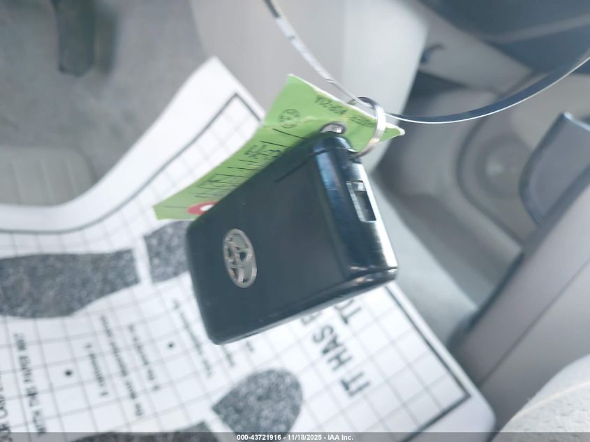 2007 Toyota Prius VIN: JTDKB20U677678724 Lot: 43721916