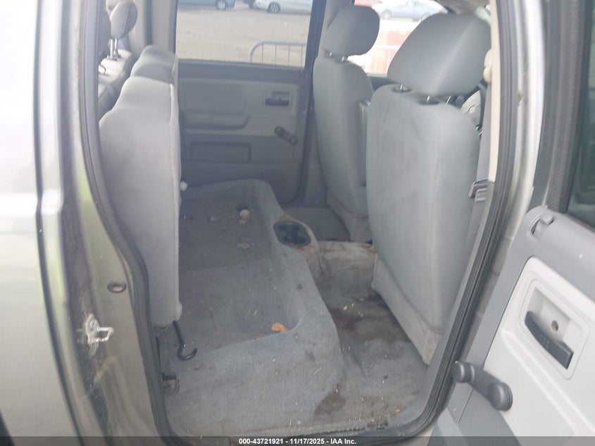 2007 Dodge Dakota St VIN: 1D7HE28K77S215160 Lot: 43721921