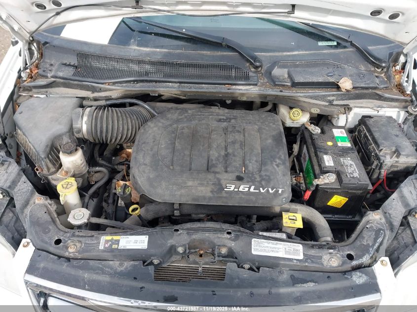 2014 Chrysler Town & Country Touring-L 30Th Anniversary VIN: 2C4RC1CG7ER224943 Lot: 43721987