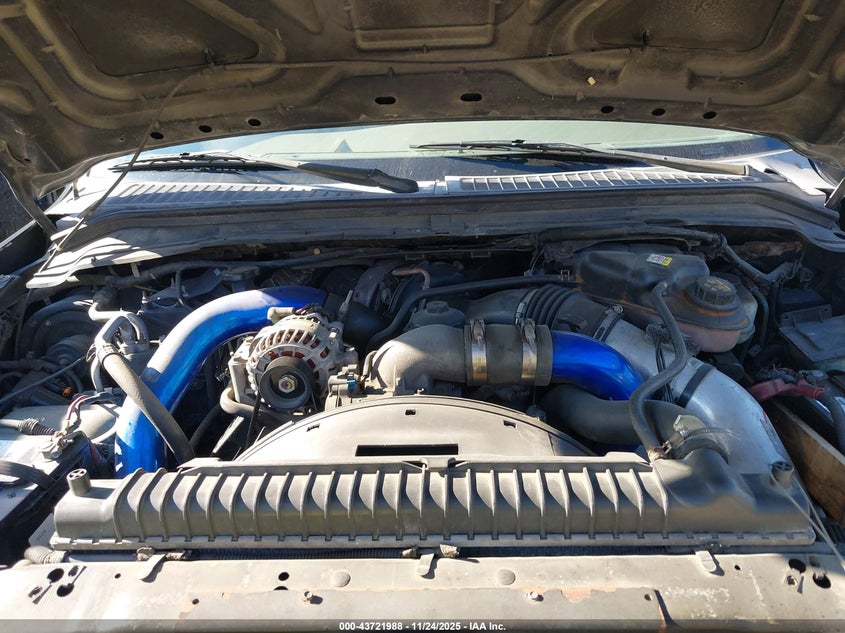 2004 Ford F-350 Lariat/Xl/Xlt VIN: 1FTWW32P34EA37279 Lot: 43721988