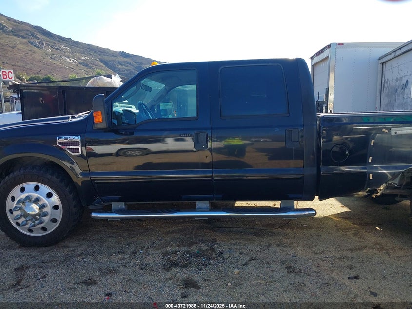 2004 Ford F-350 Lariat/Xl/Xlt VIN: 1FTWW32P34EA37279 Lot: 43721988