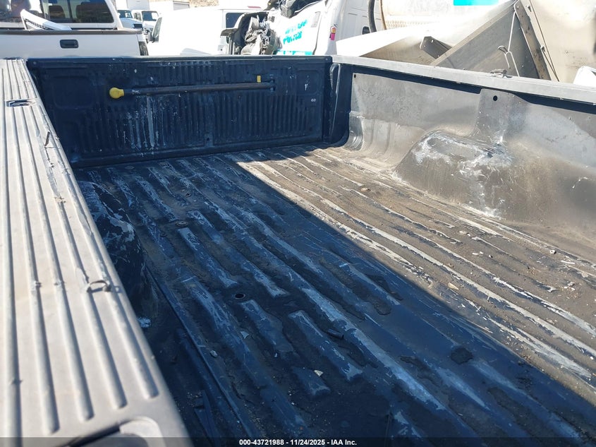 2004 Ford F-350 Lariat/Xl/Xlt VIN: 1FTWW32P34EA37279 Lot: 43721988