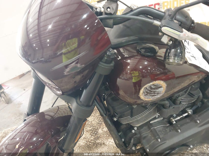 2021 Harley-Davidson Fxlrs VIN: 1HD1YWK11MB027917 Lot: 43722008