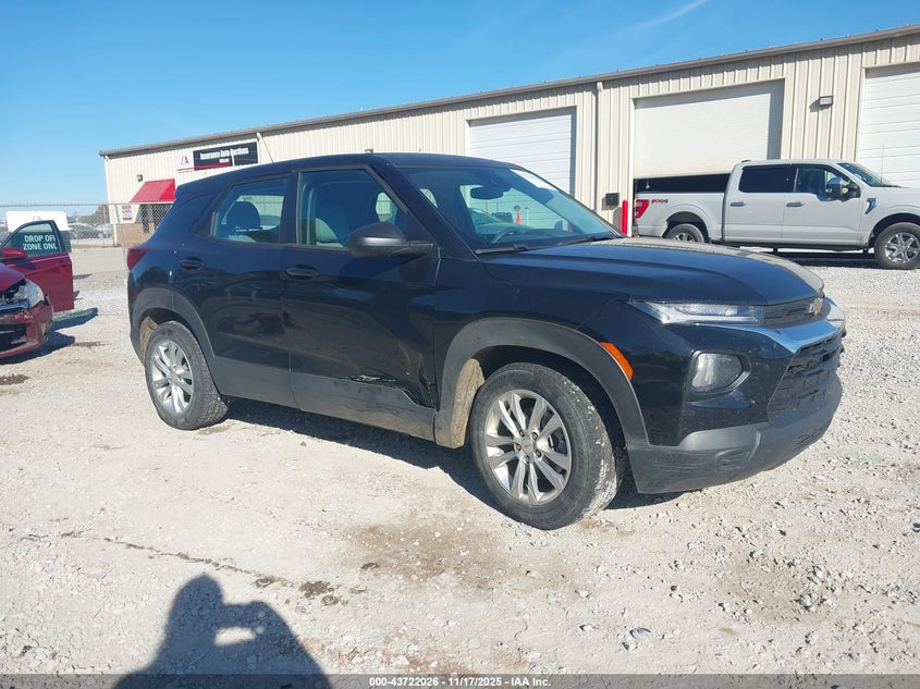 CHEVROLET TRAILBLAZER FWD LS