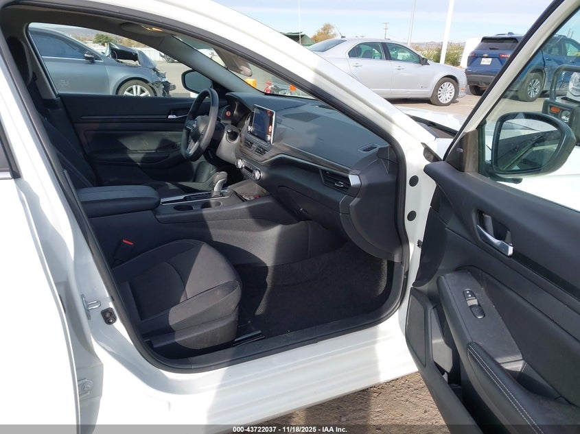 1N4BL4DV1SN363111 2025 NISSAN ALTIMA photo no. 5