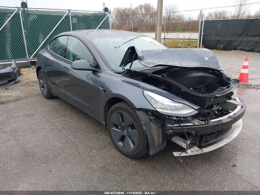 TESLA MODEL 3 LONG RANGE DUAL MOTOR ALL-WHEEL DRIVE