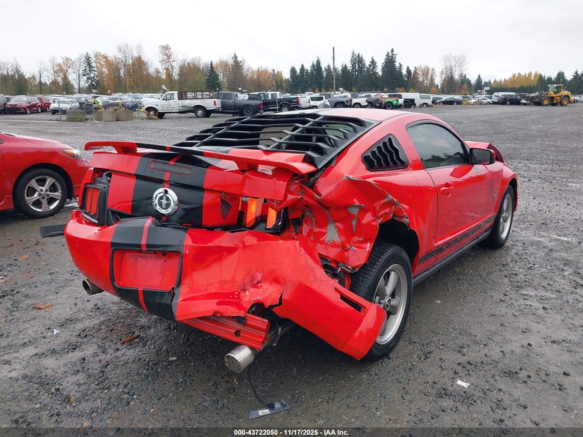 2006 Ford Mustang V6 VIN: 1ZVHT80N765200032 Lot: 43722050