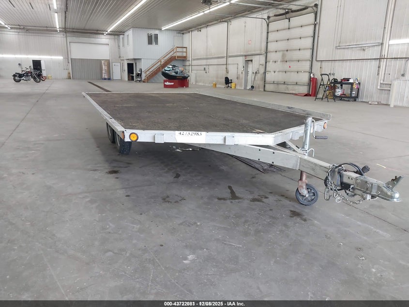 2009 TRITON SNOWBILE TRAILER auction photo 1