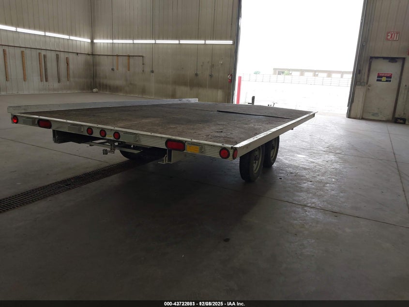 2009 TRITON SNOWBILE TRAILER auction photo 4