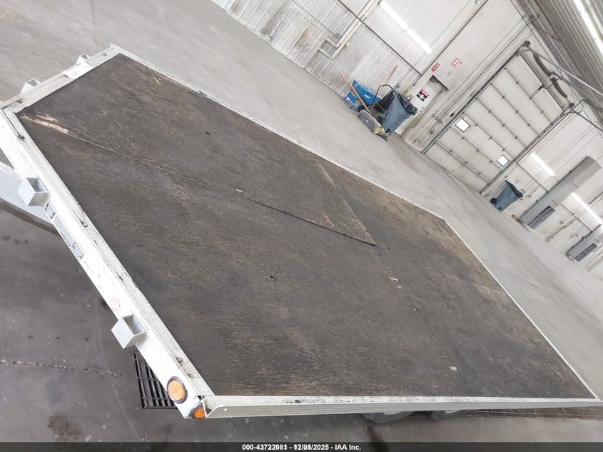 2009 TRITON SNOWBILE TRAILER auction photo 8