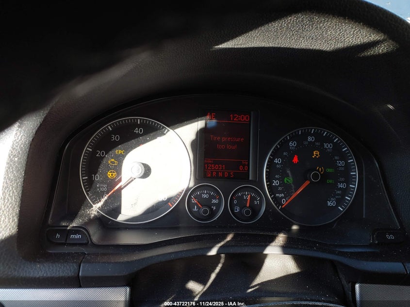 2007 Volkswagen Jetta 2.5 VIN: 3VWDF71K17M024854 Lot: 43722176