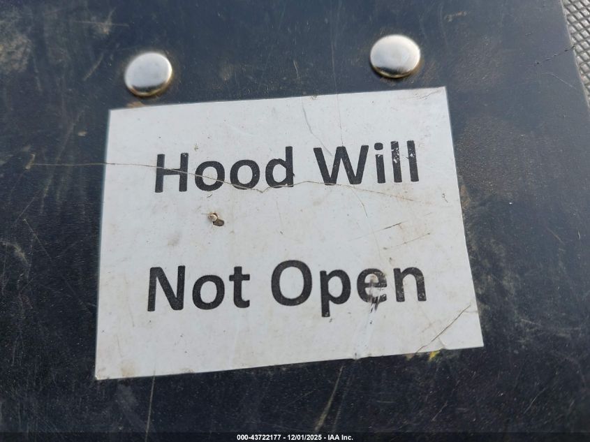 2000 Chrysler 300M VIN: 2C3HE66GXYH323916 Lot: 43722177