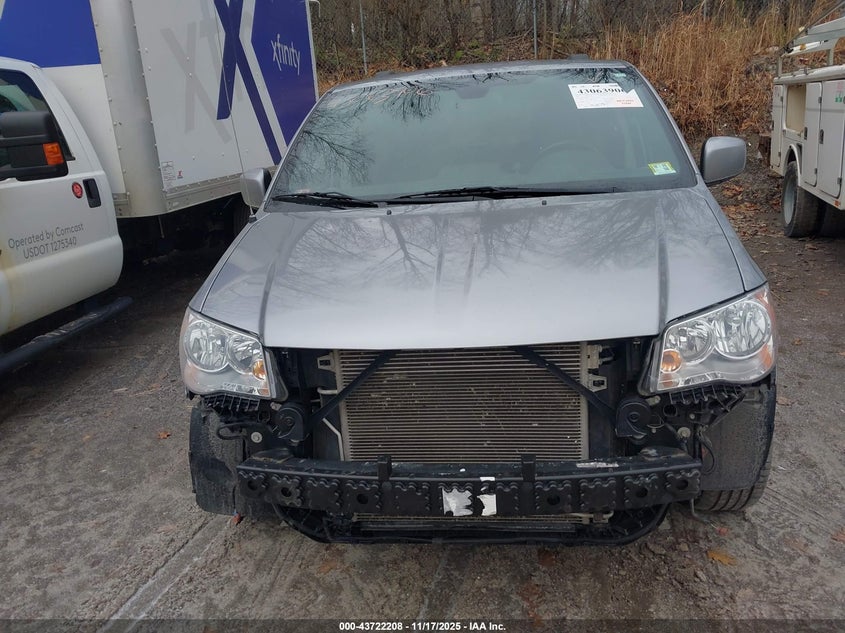 2020 Dodge Grand Caravan Sxt VIN: 2C4RDGCG5LR253256 Lot: 43722208