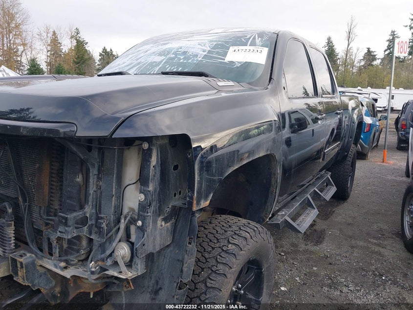 1GC4K1E85DF218065 2013 CHEVROLET SILVERADO photo no. 2
