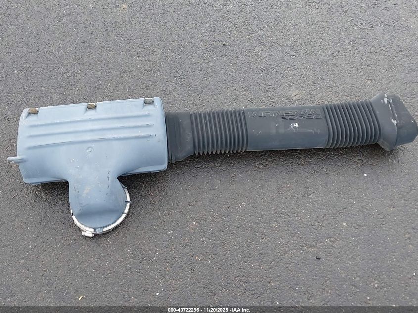 1999 Dodge Ram 1500 St VIN: 1B7HC13Y2XJ583631 Lot: 43722296