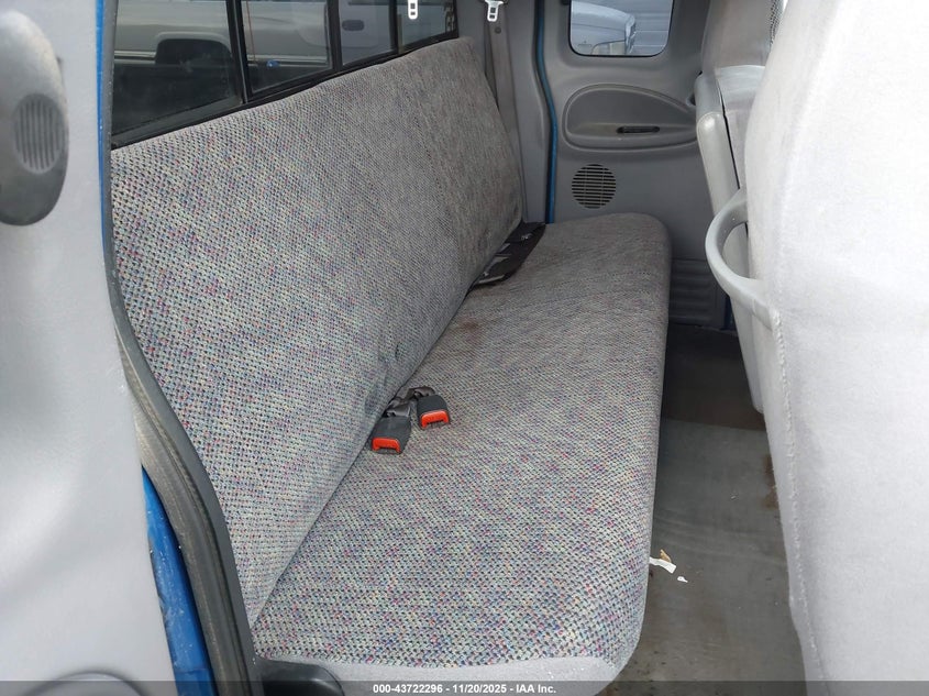 1999 Dodge Ram 1500 St VIN: 1B7HC13Y2XJ583631 Lot: 43722296