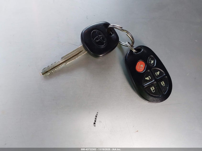 5TDZK22C98S151268 2008 TOYOTA SIENNA photo no. 11