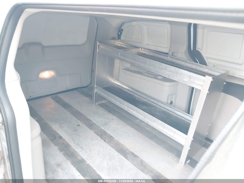 2015 Ram Cargo Tradesman VIN: 2C4JRGAG4FR701959 Lot: 43722320