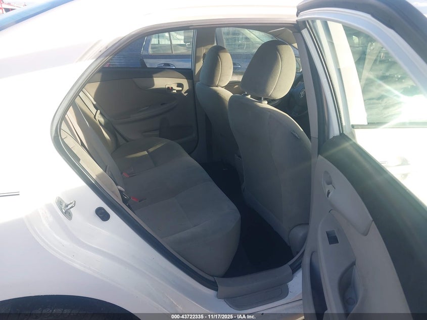 5YFBU4EEXDP218211 2013 TOYOTA COROLLA photo no. 8