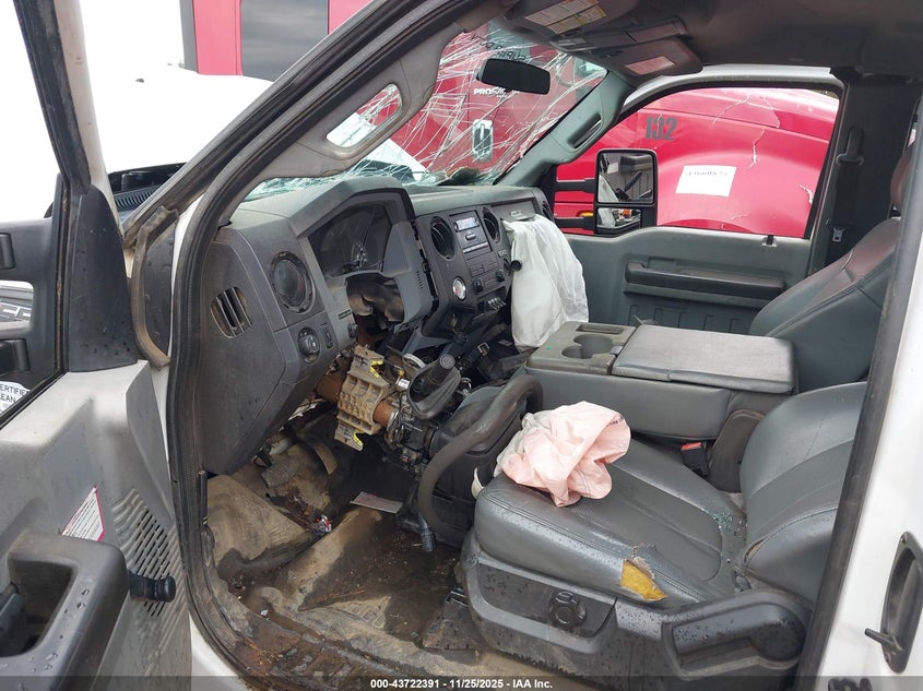 2015 Ford F-550 Chassis Xl VIN: 1FD0X5HT5FEA43019 Lot: 43722391