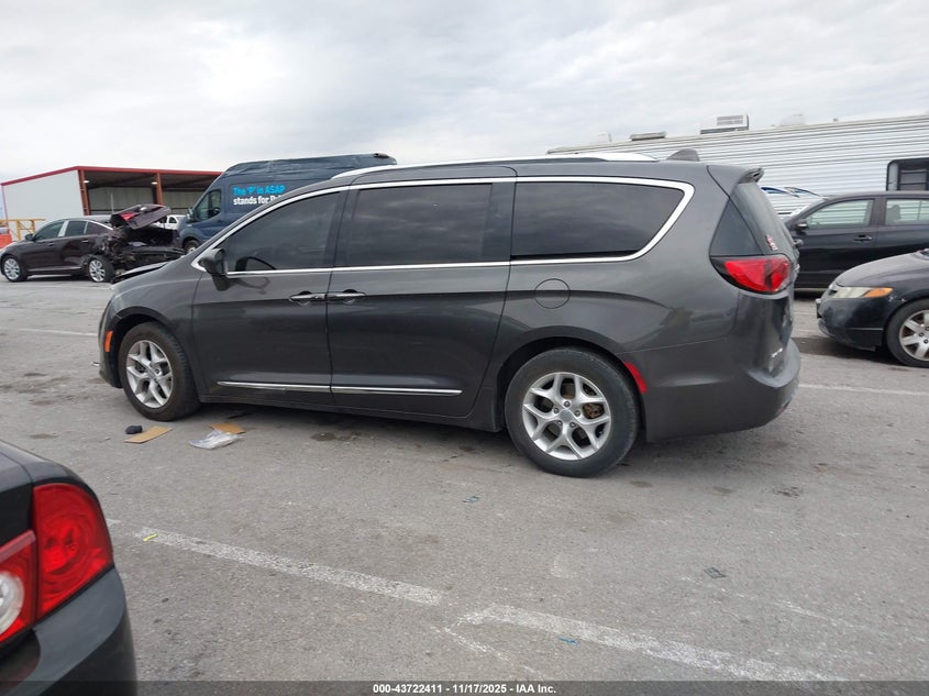 2018 Chrysler Pacifica Touring L Plus VIN: 2C4RC1EG4JR121759 Lot: 43722411