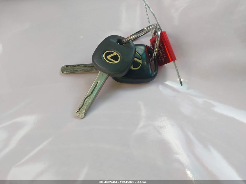 2005 Lexus Rx 330 VIN: JTJGA31U850045612 Lot: 43722454