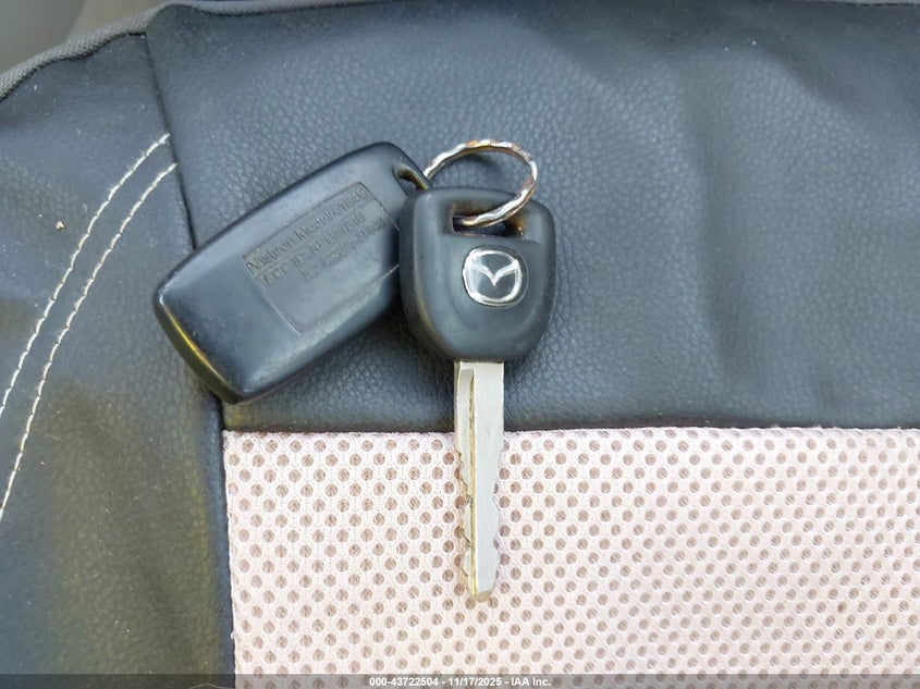 2006 Mazda Mazda3 I VIN: JM1BK12F161449782 Lot: 43722504