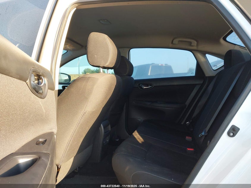 3N1AB7AP7GY227370 2016 NISSAN SENTRA photo no. 8
