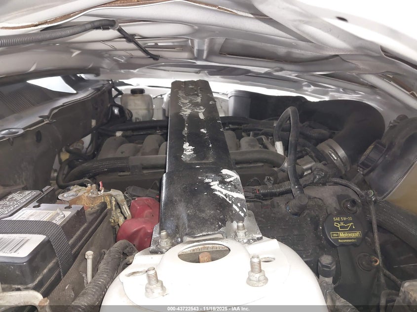 2011 Ford Mustang Gt Premium VIN: 1ZVBP8CF8B5158530 Lot: 43722543