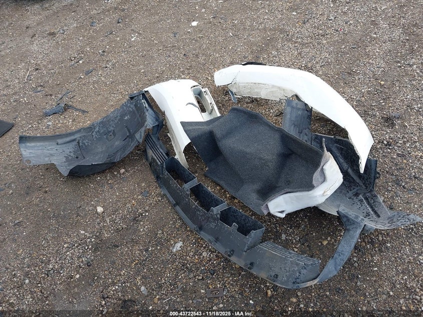 2011 Ford Mustang Gt Premium VIN: 1ZVBP8CF8B5158530 Lot: 43722543