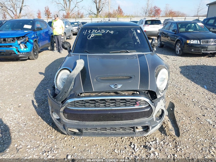 2015 Mini Hardtop Cooper S VIN: WMWXP7C57F2A59599 Lot: 43722574