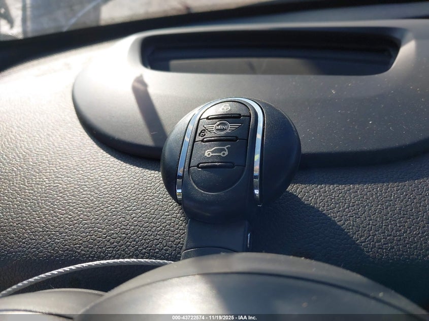 2015 Mini Hardtop Cooper S VIN: WMWXP7C57F2A59599 Lot: 43722574