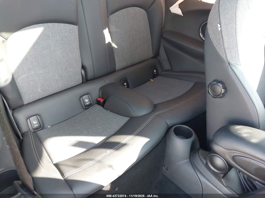 2015 Mini Hardtop Cooper S VIN: WMWXP7C57F2A59599 Lot: 43722574