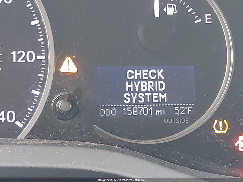 2011 Lexus Ct 200H Premium VIN: JTHKD5BH0B2002592 Lot: 43722585