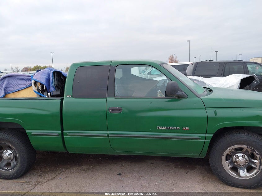 1998 Dodge Ram 1500 St VIN: 3B7HC12Z8WG103859 Lot: 43722592