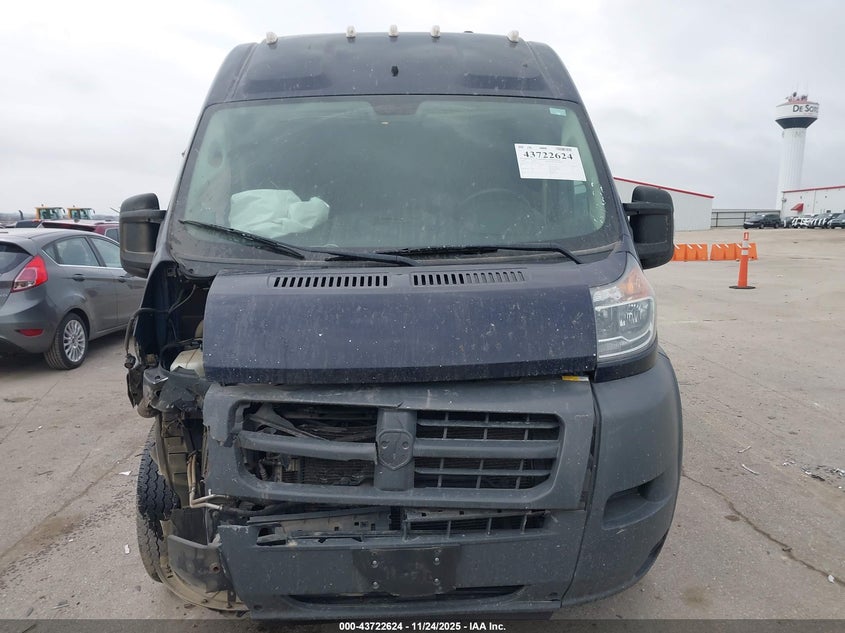 2018 Ram Promaster 3500 VIN: 3C6URVHGXJE111743 Lot: 43722624