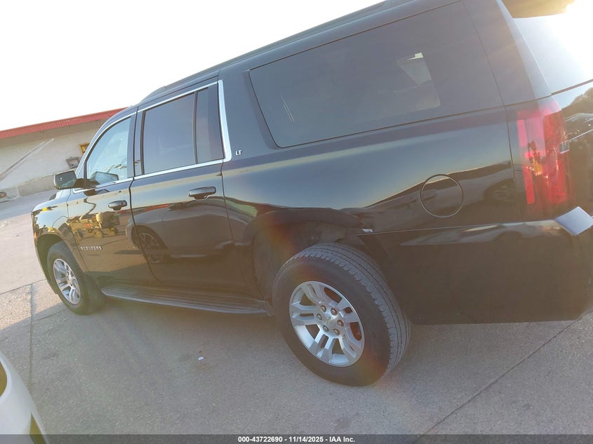 2018 Chevrolet Suburban Lt VIN: 1GNSCHKC4JR334736 Lot: 43722690