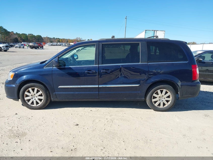 2016 Chrysler Town & Country Touring VIN: 2C4RC1BG5GR294543 Lot: 43722704