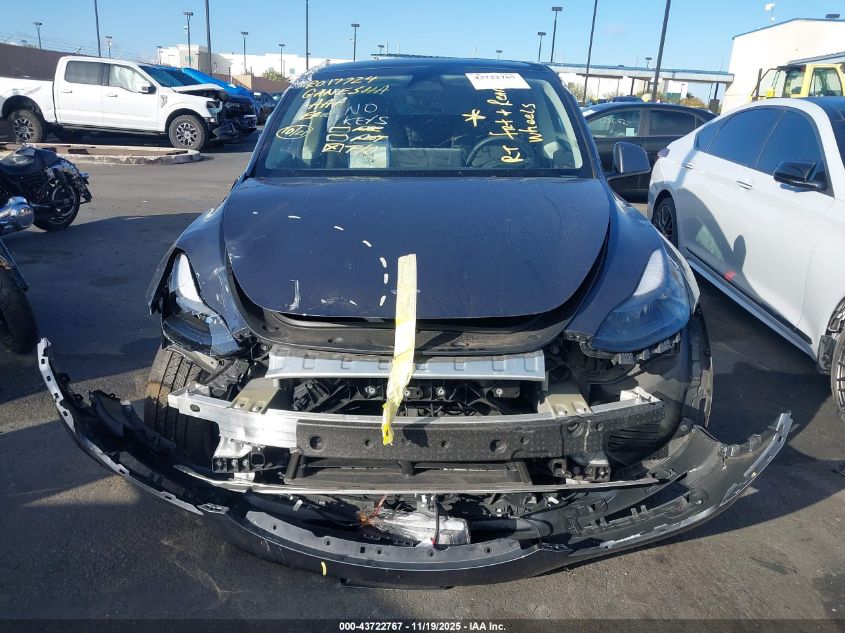 2023 Tesla Model Y Awd/Long Range Dual Motor All-Wheel Drive VIN: 7SAYGAEE6PF743446 Lot: 43722767