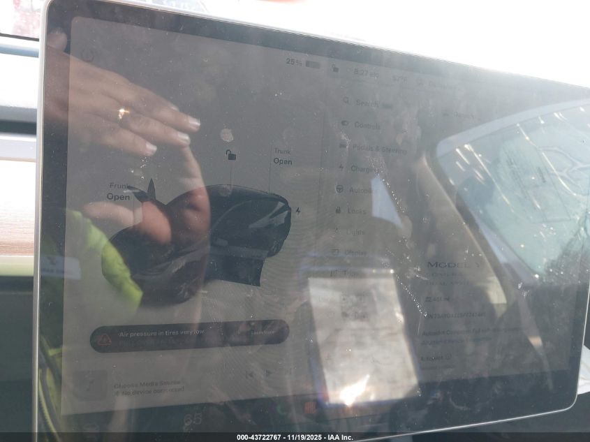 2023 Tesla Model Y Awd/Long Range Dual Motor All-Wheel Drive VIN: 7SAYGAEE6PF743446 Lot: 43722767