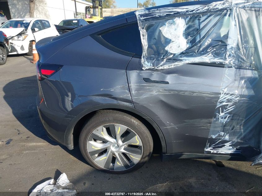 2023 Tesla Model Y Awd/Long Range Dual Motor All-Wheel Drive VIN: 7SAYGAEE6PF743446 Lot: 43722767