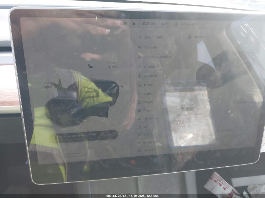 2023 Tesla Model Y Awd/Long Range Dual Motor All-Wheel Drive VIN: 7SAYGAEE6PF743446 Lot: 43722767